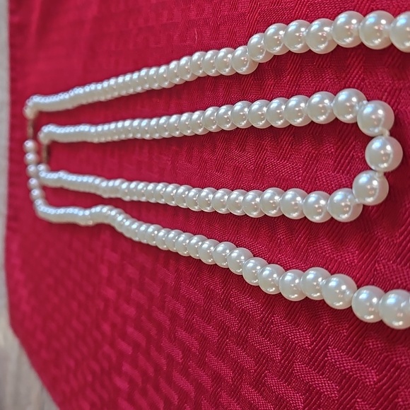 PEARLS 1 set of 2 Two Strands 14 inch and 11 inch Estate Sale Find EUC VINTAGE - Picture 3 of 8